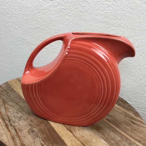 Retro l 1996 Homer Laughlin Fiesta 60 Anniversary Retired Persimmon Disk Pitcher - Picture 4 of 14